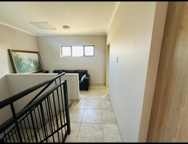 3 BEDROOM TOWNHOUSE FOR SALE IN WITBANK CENTRAL